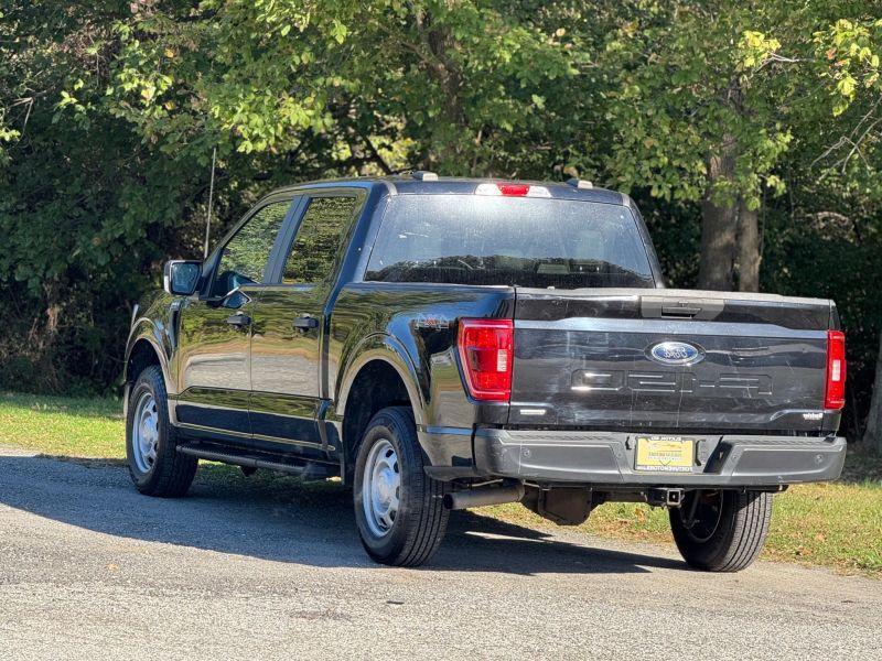 2021 Ford F-150 XL photo 4