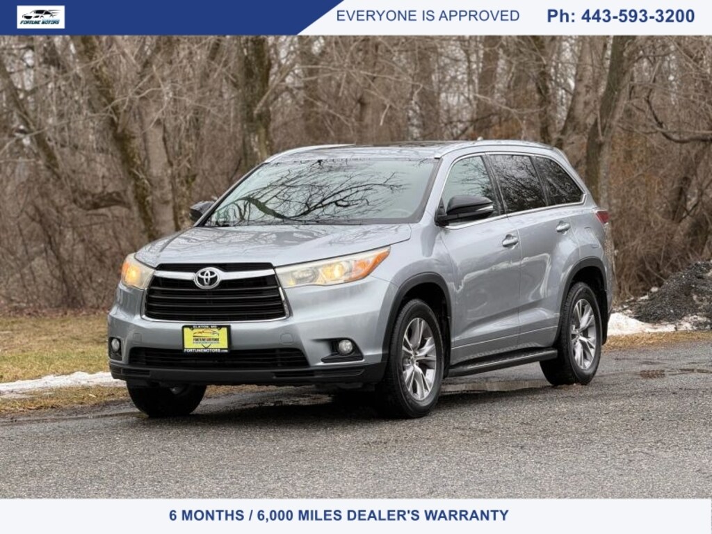 Used 2015 Toyota Highlander XLE Sport Utility 4D SUV