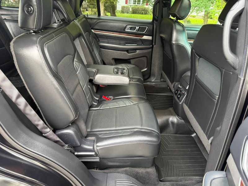 2017 Ford Explorer Platinum - Photo 24