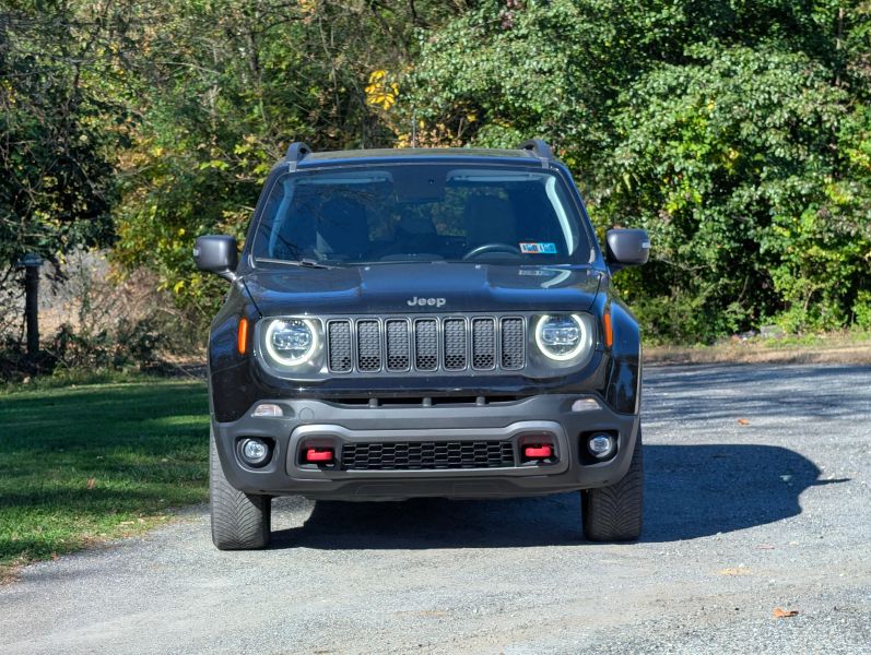 Used 2019 Jeep Renegade Trailhawk Sport Utility 4D SUV