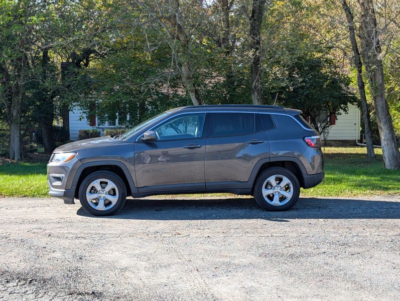Used 2021 Jeep Compass Latitude Sport Utility 4D SUV