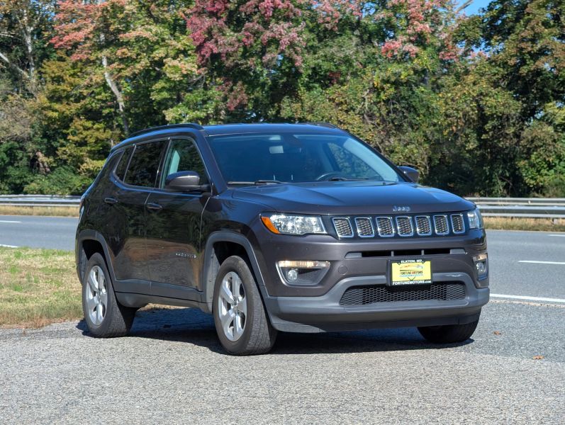 Used 2021 Jeep Compass Latitude Sport Utility 4D SUV