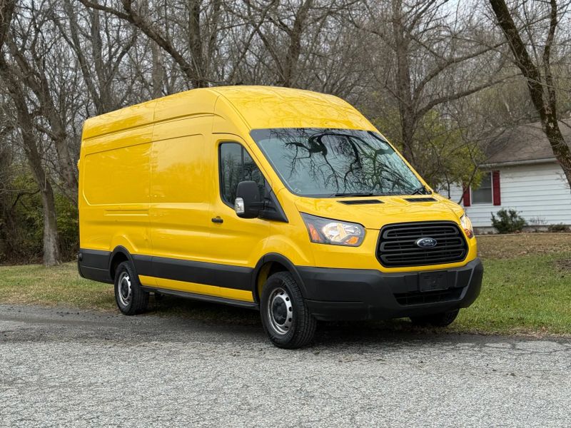 2019 Ford Transit Van photo 3