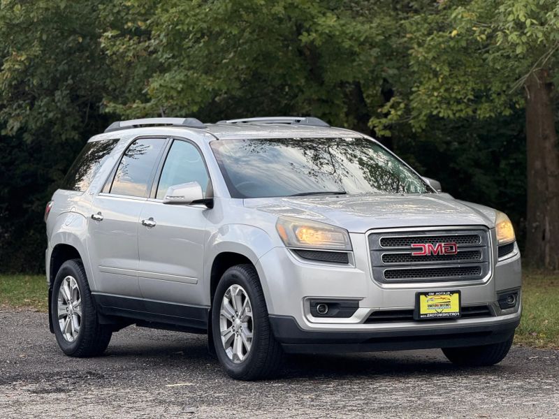 2015 Gmc Acadia SLT photo 3