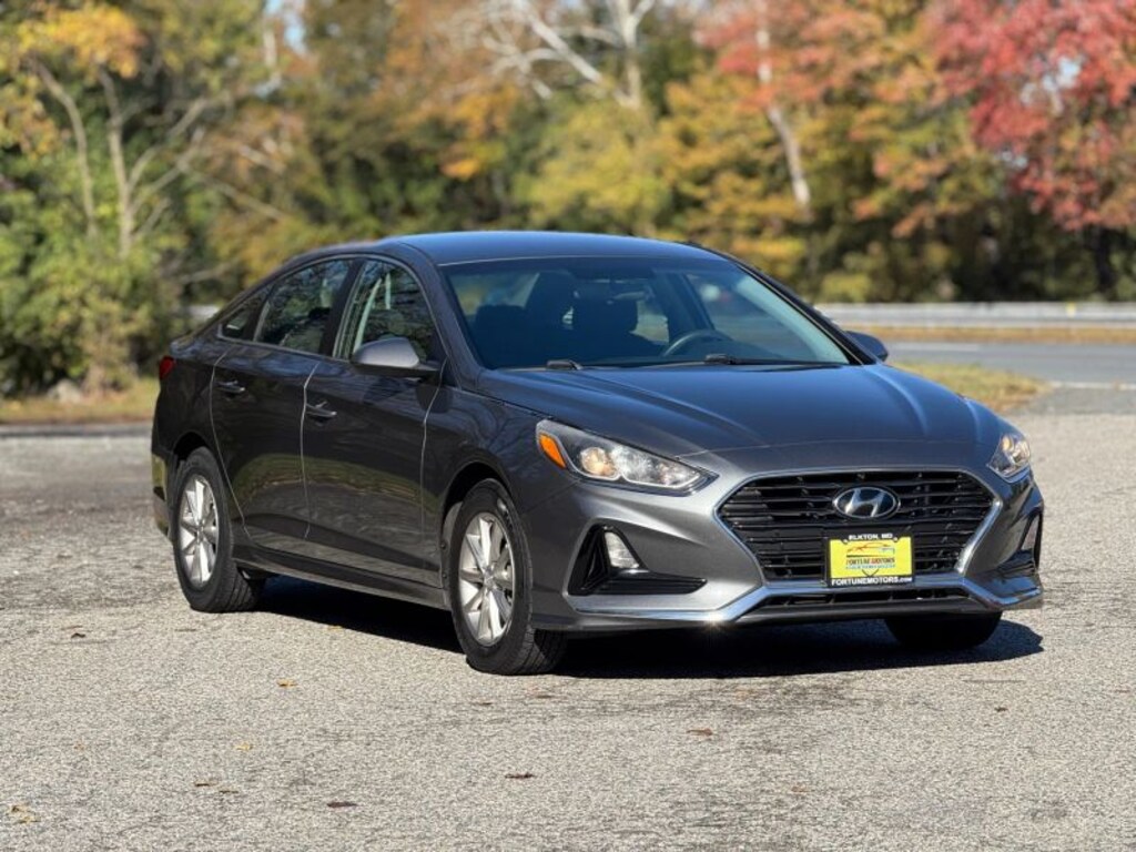 Used 2018 Hyundai Sonata SE Sedan 4D Sedan