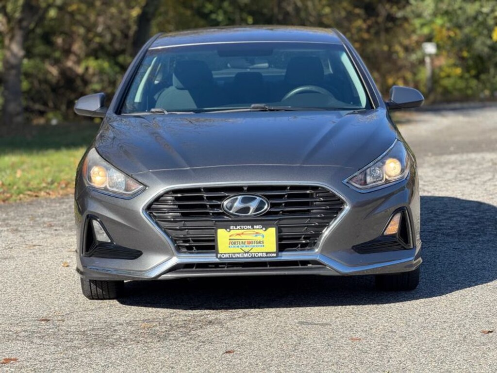 Used 2018 Hyundai Sonata SE Sedan 4D Sedan