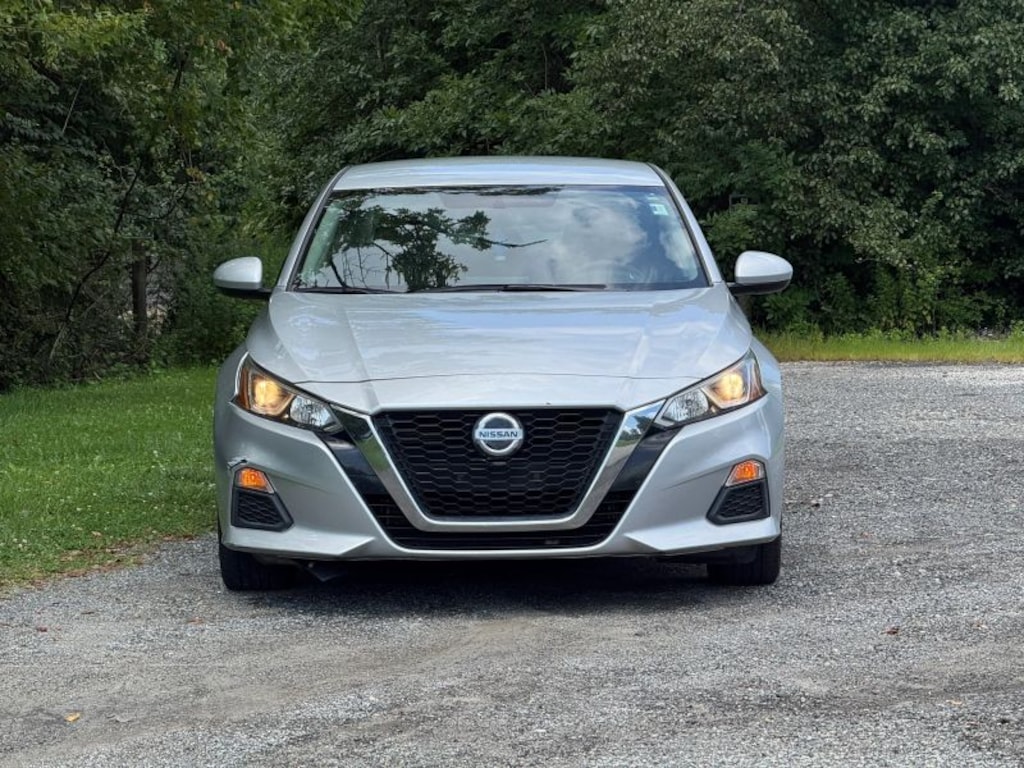 Used 2020 Nissan Altima 2.5 S Sedan 4D Sedan
