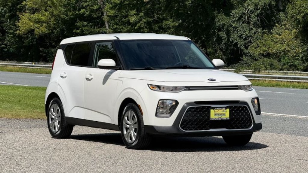 Used 2021 Kia Soul LX Wagon 4D Hatchback