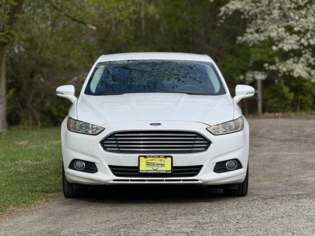 Used 2015 Ford Fusion SE Sedan 4D Sedan