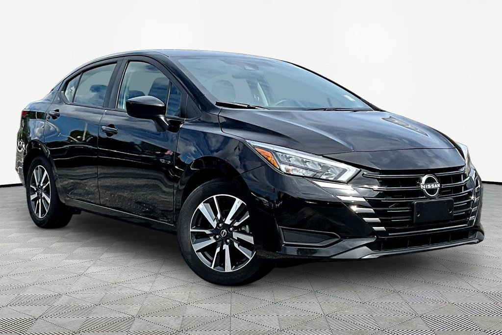 Used 2025 Nissan Versa 1.6 SV Sedan