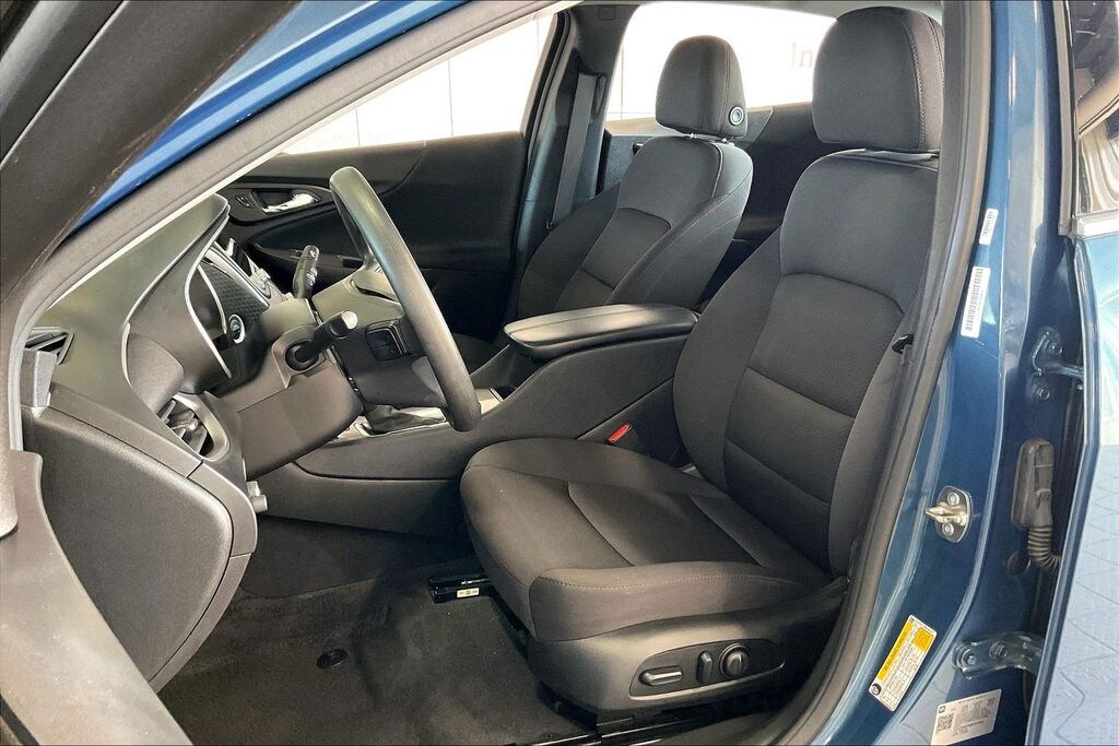 Used 2024 Chevrolet Malibu 1LT Sedan