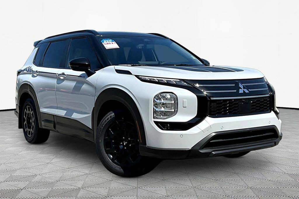 New 2026 Mitsubishi Outlander Trail Edition SUV