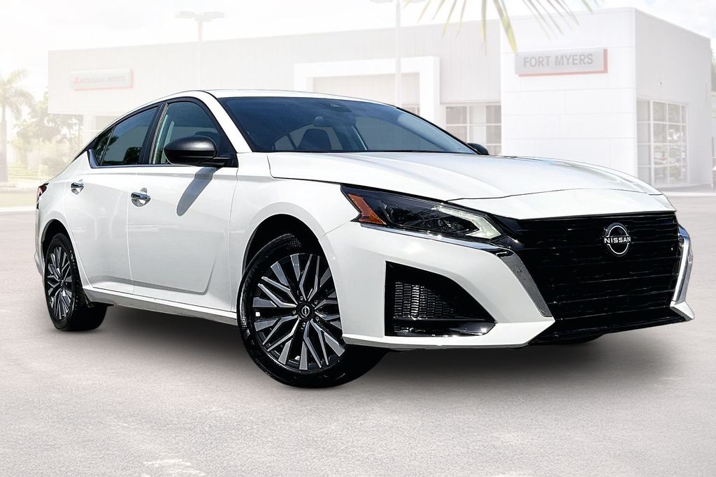2025 Nissan Altima