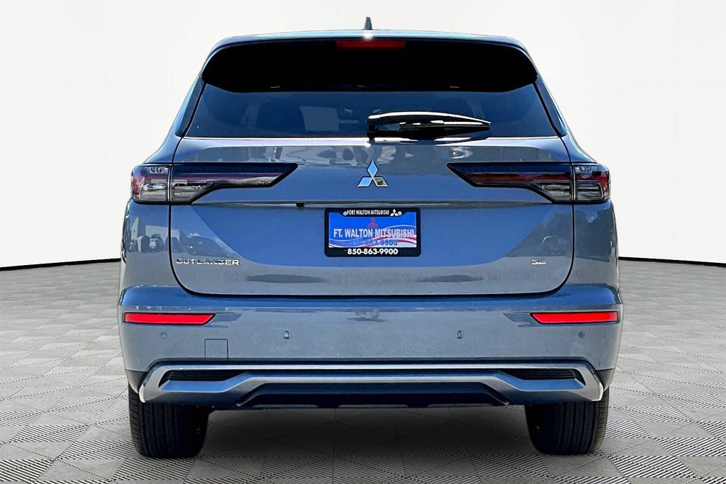 New 2026 Mitsubishi Outlander SE SUV