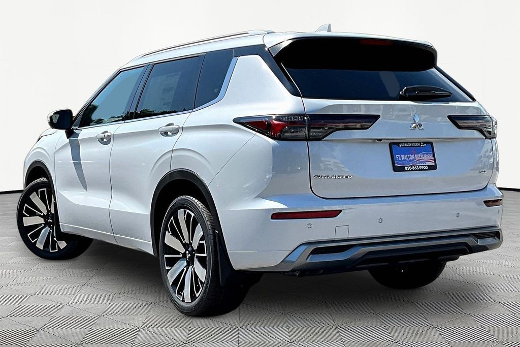 New 2026 Mitsubishi Outlander SEL SUV