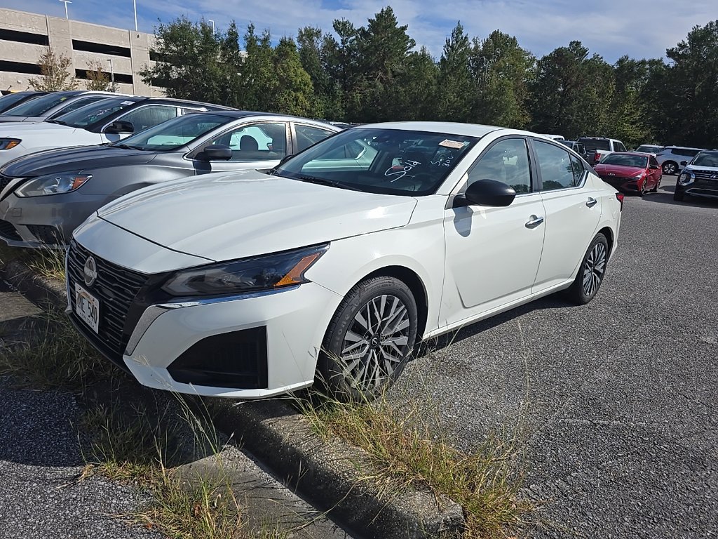 2025 Nissan Altima