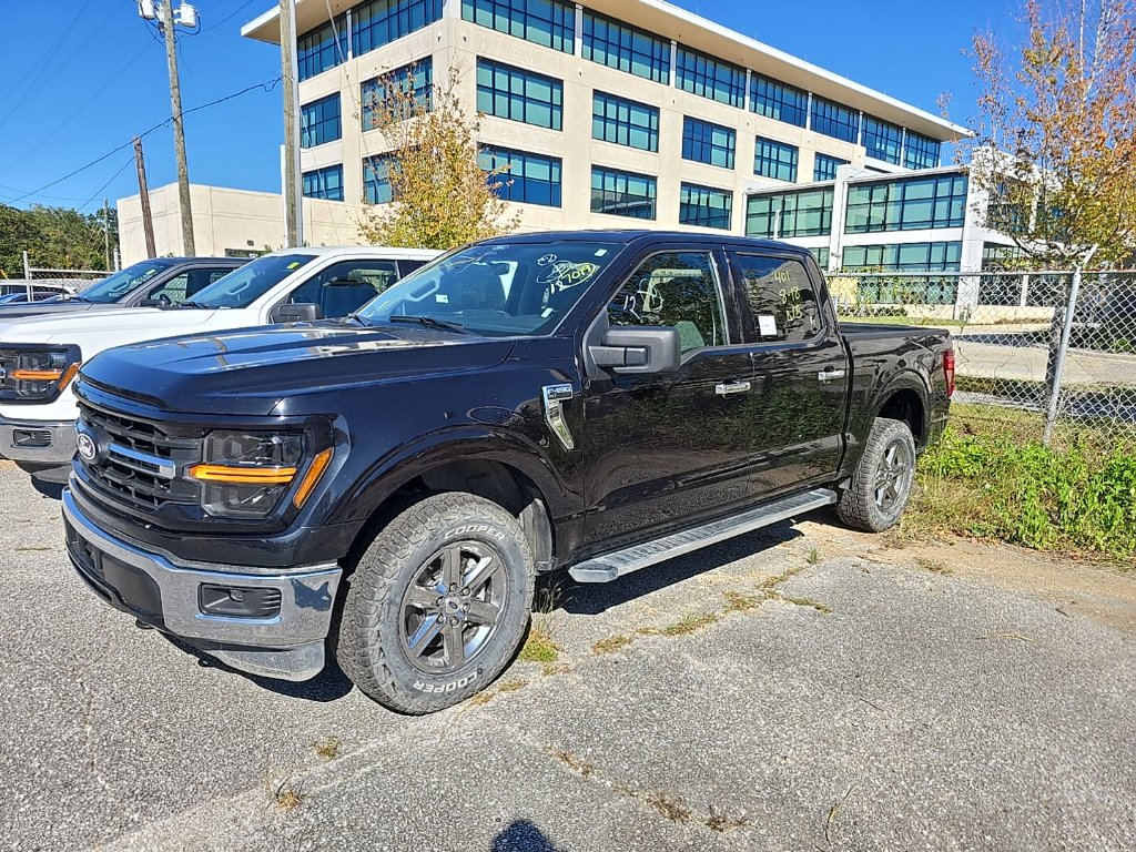 Used 2025 Ford F-150 XLT Truck SuperCrew Cab