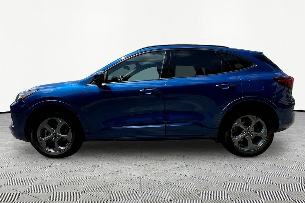 Used 2023 Ford Escape ST-Line Select SUV