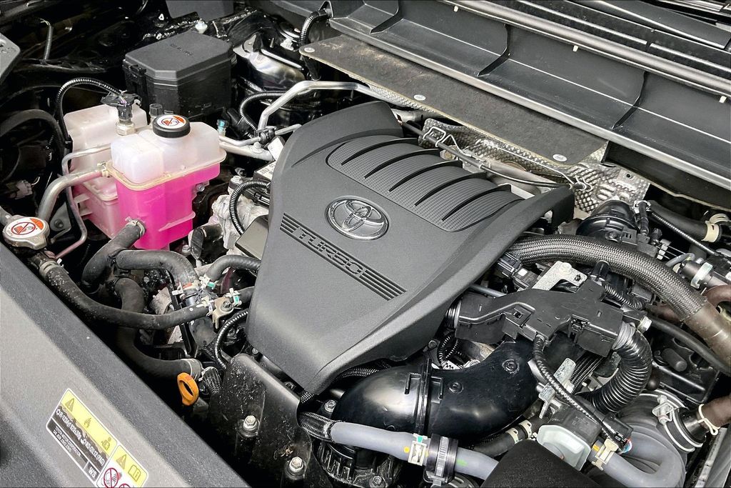2025 Toyota Highlander 29