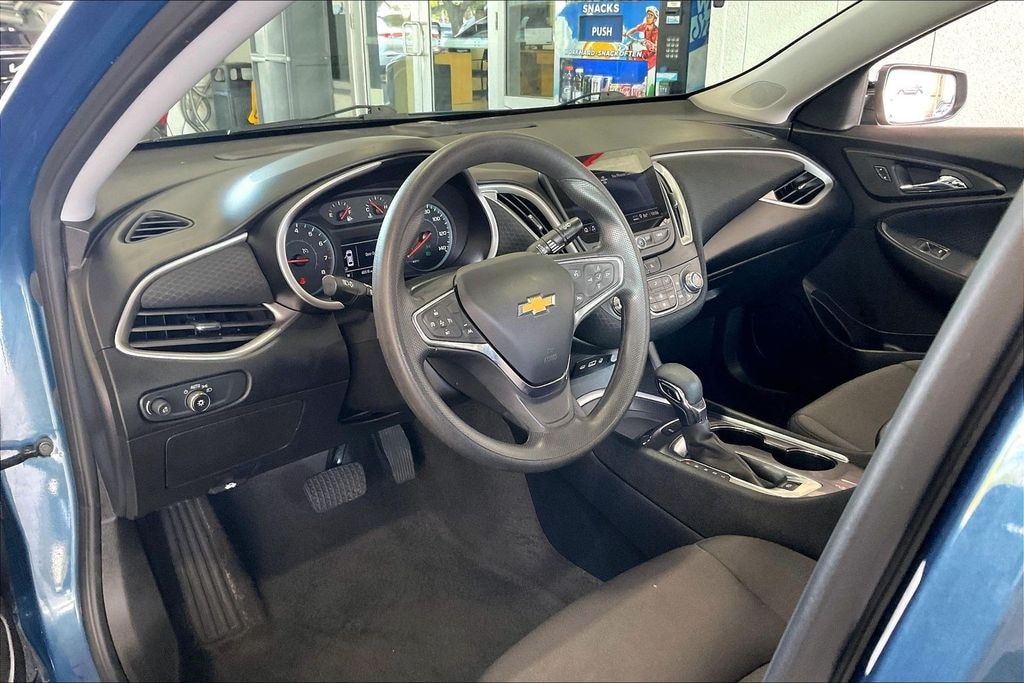 Used 2024 Chevrolet Malibu 1LT Sedan