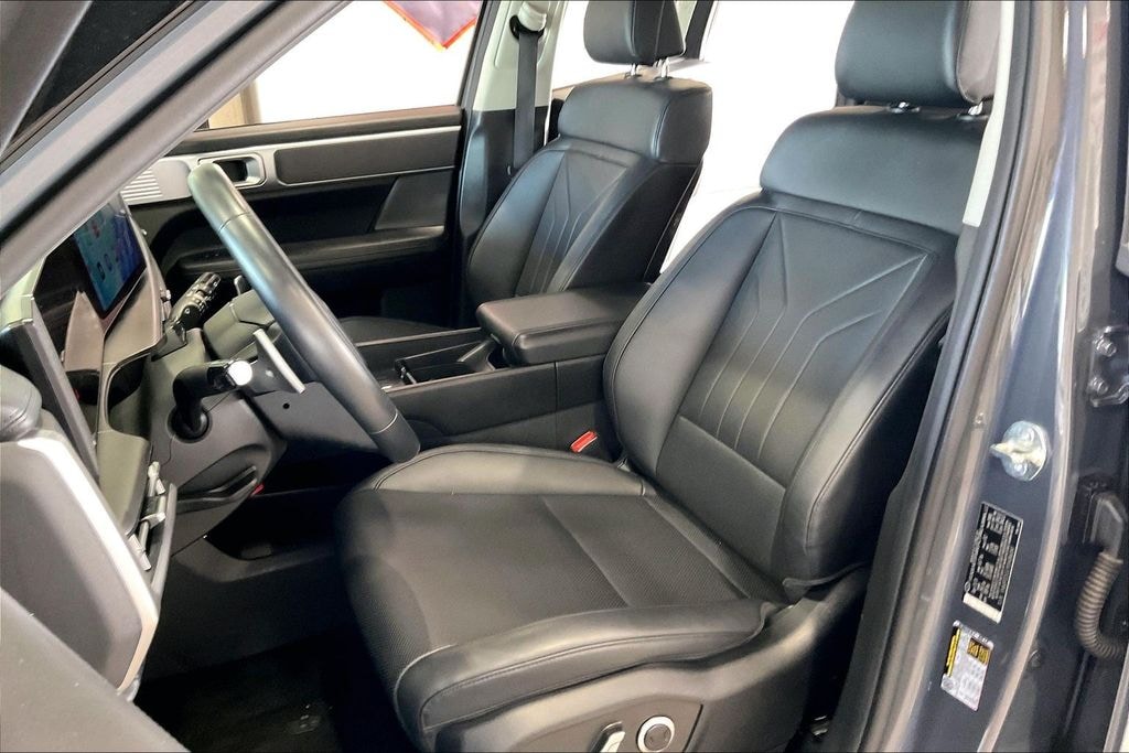 Used 2025 Hyundai Santa Fe SEL SUV