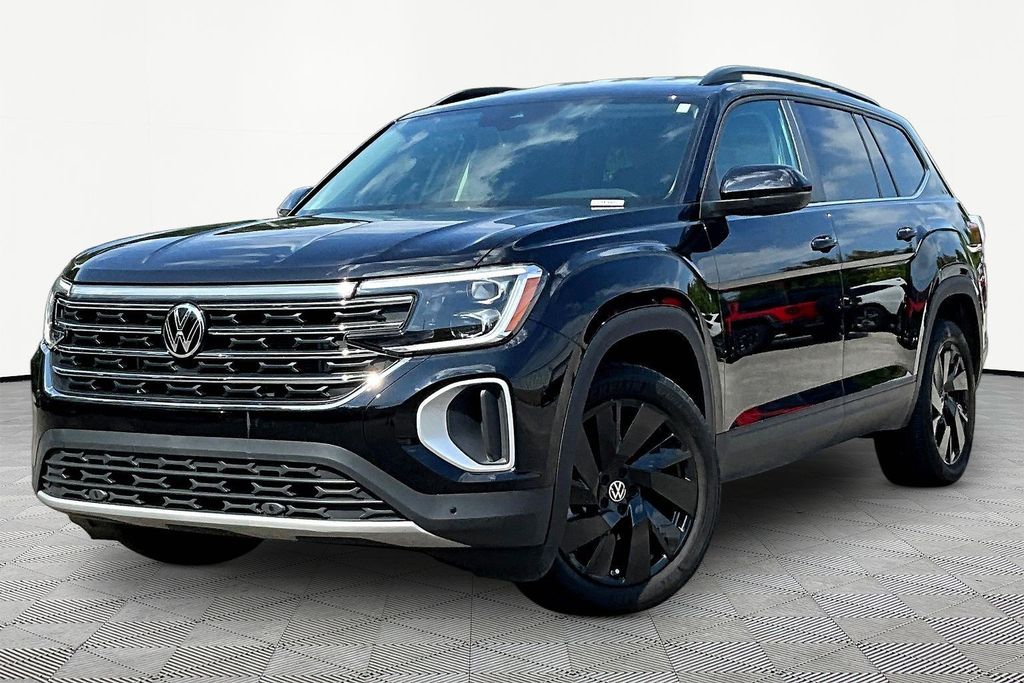2026 Volkswagen Atlas SE w/Tech