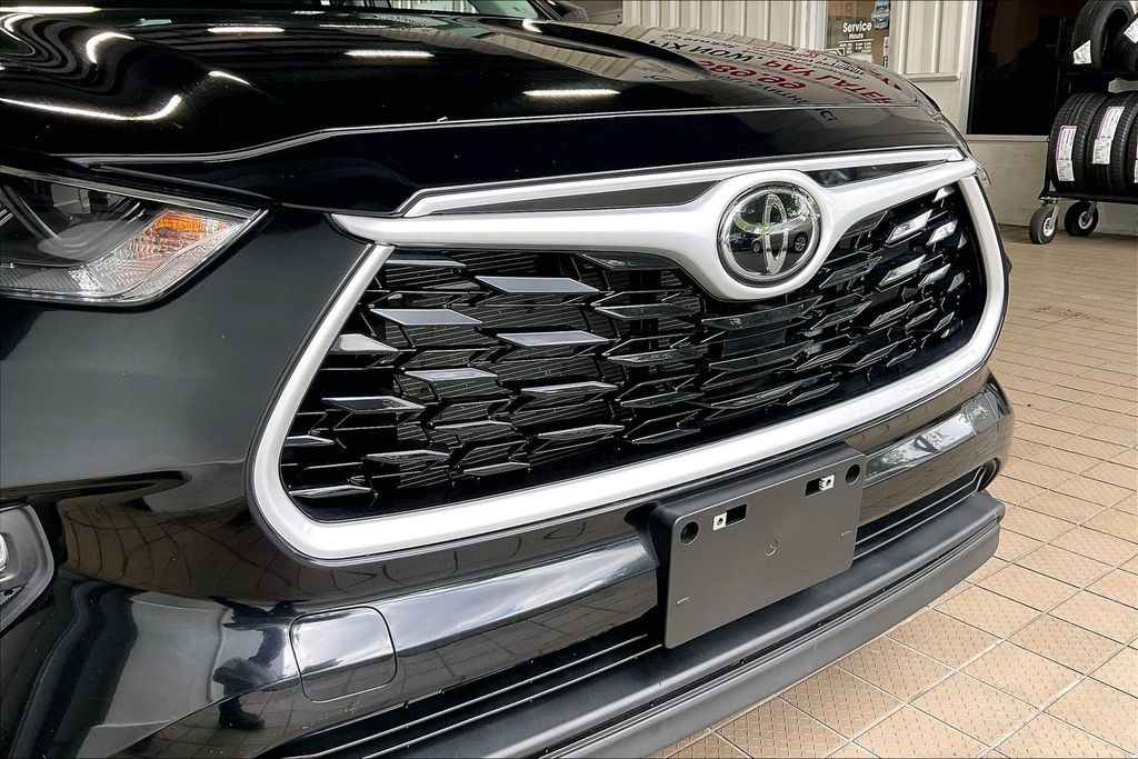 2025 Toyota Highlander 27