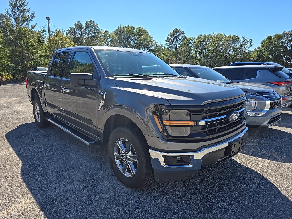 Used 2025 Ford F-150 XLT Truck SuperCrew Cab