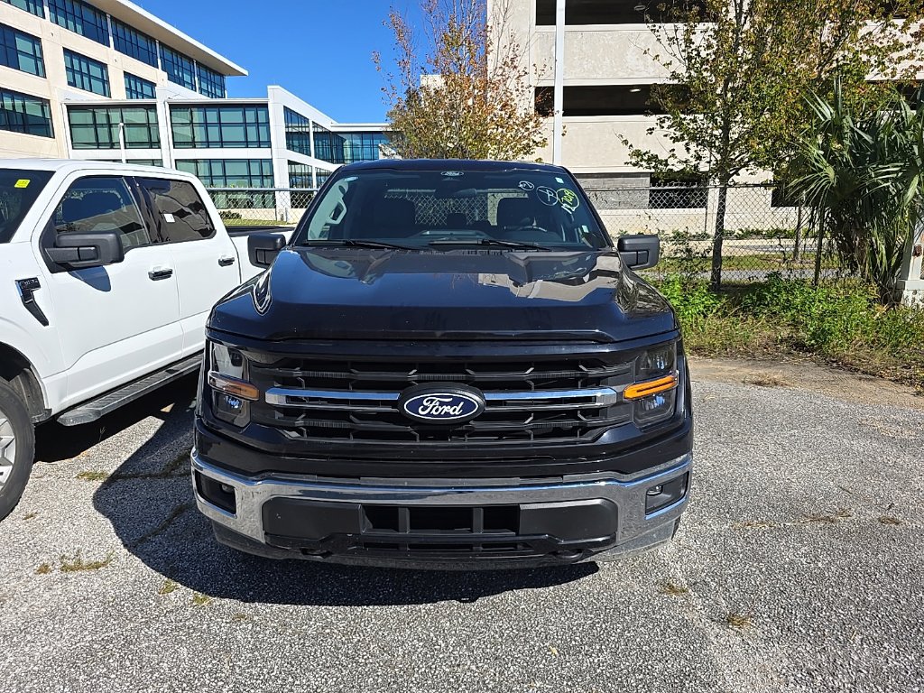 Used 2025 Ford F-150 XLT Truck SuperCrew Cab