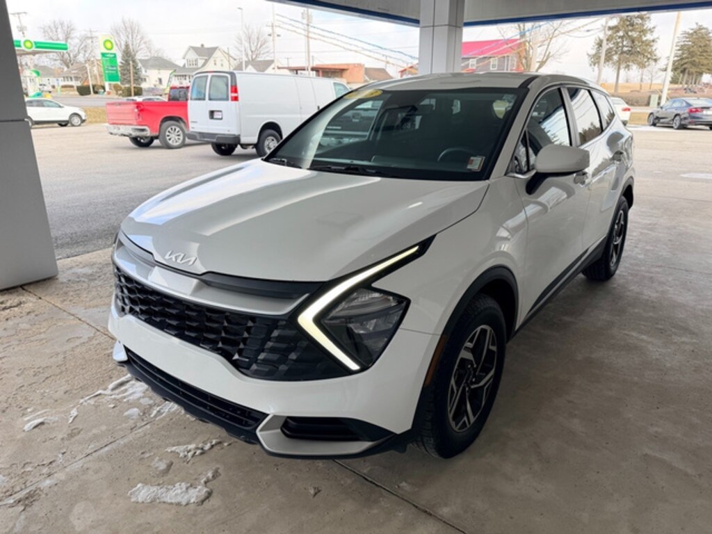 Used 2023 Kia Sportage LX SUV