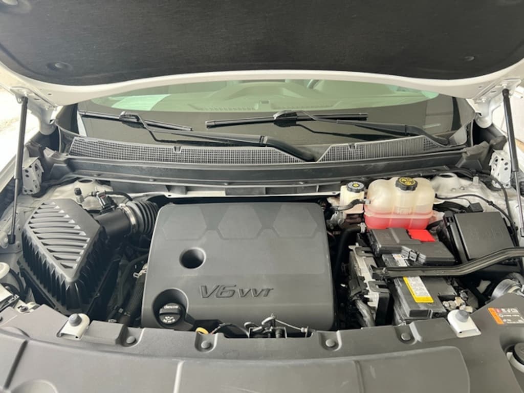 Used 2020 Chevrolet Traverse LT Cloth w/1LT SUV