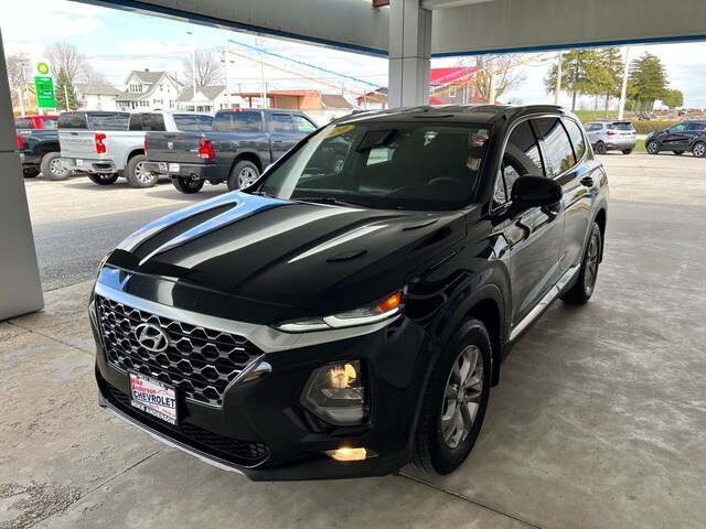 2020 Hyundai Santa Fe SEL photo 2