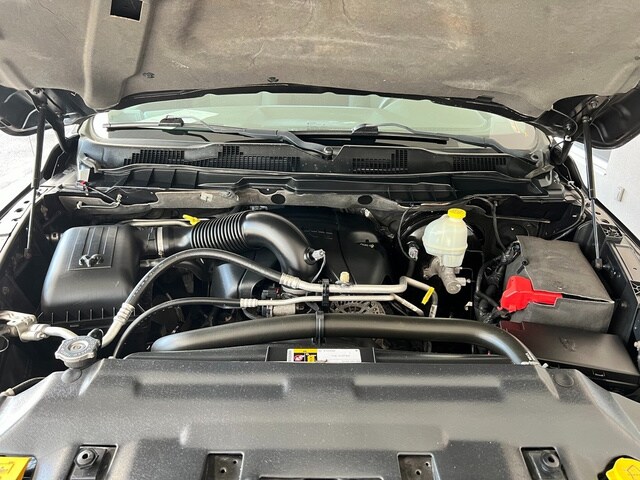 2014 Ram 1500 Tradesman Express photo 4