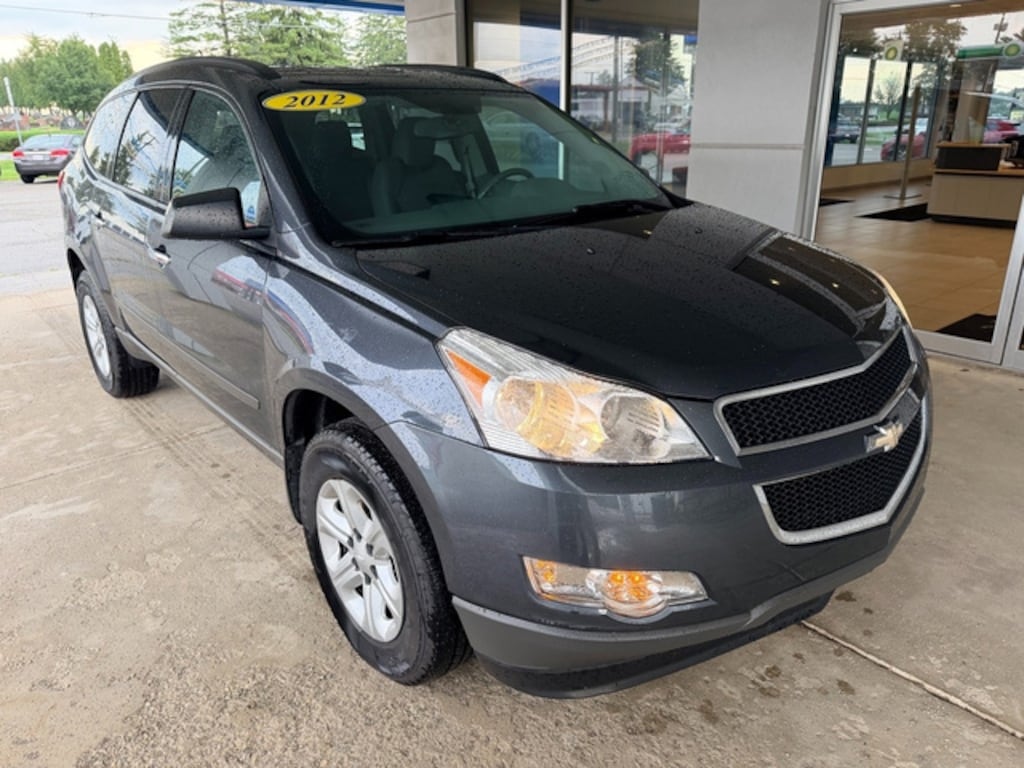Used 2012 Chevrolet Traverse LS SUV