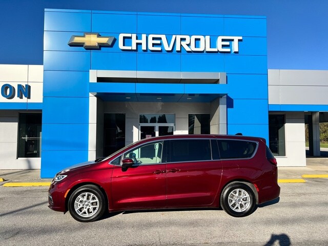 2023 Chrysler Pacifica Touring L