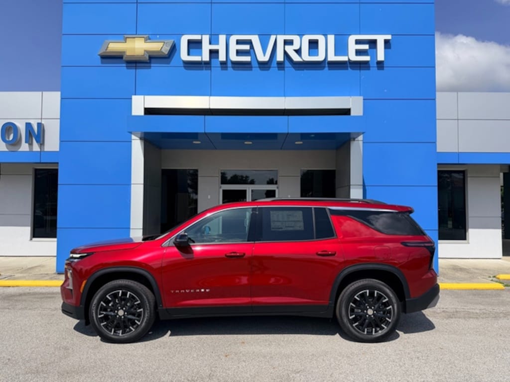 New 2026 Chevrolet Traverse LT SUV