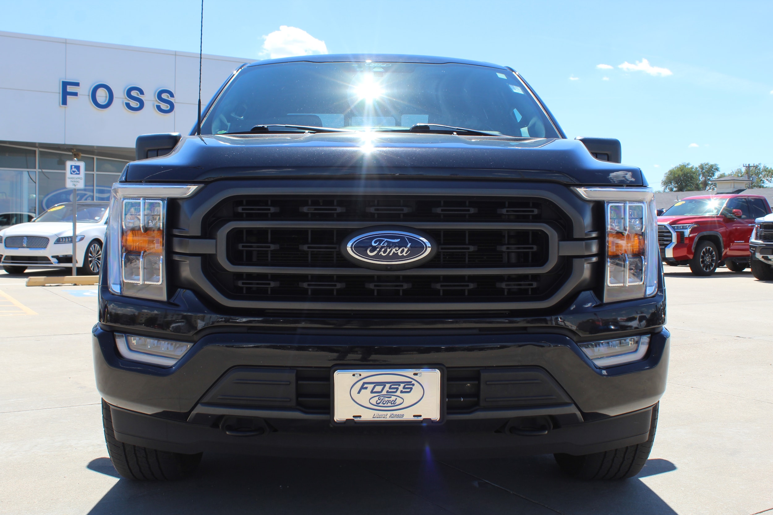 Used 2022 Ford F-150 XLT with VIN 1FTFW1E53NFA43187 for sale in Liberal, KS