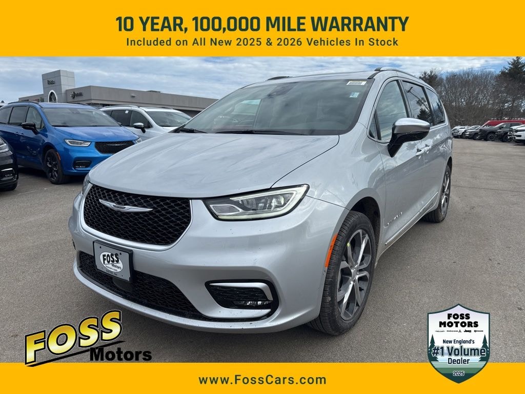 New 2026 Chrysler Pacifica PINNACLE AWD Passenger Van