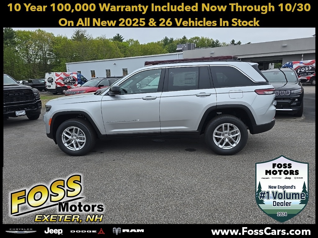 New 2025 Jeep Grand Cherokee LAREDO X 4X4 Sport Utility