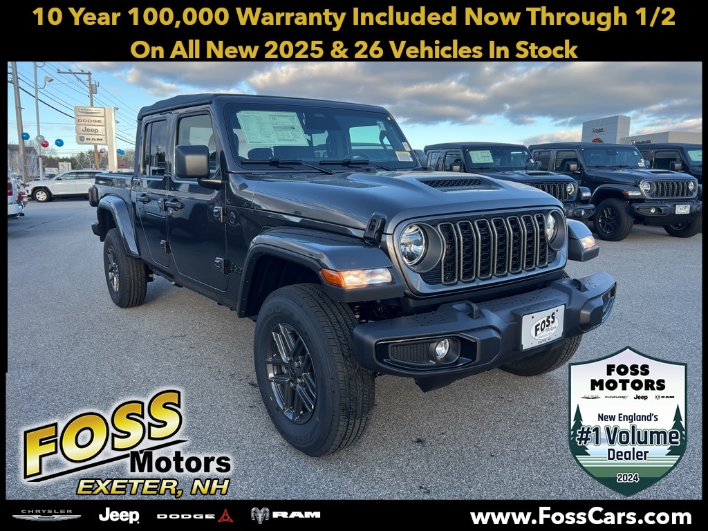 2026 Jeep Gladiator Sport S's photo