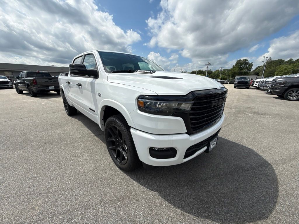 2026 RAM 1500 Laramie - Photo 7