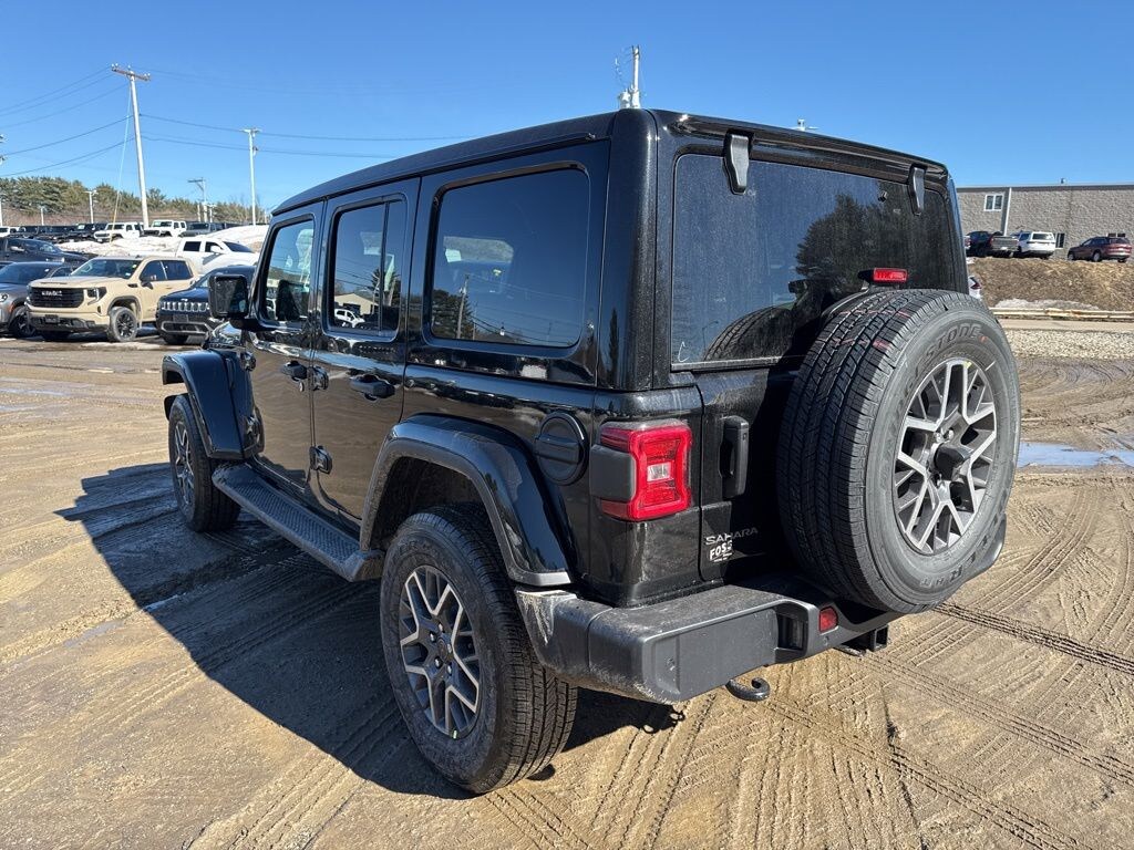 New 2026 Jeep Wrangler 4-DOOR SAHARA Sport Utility