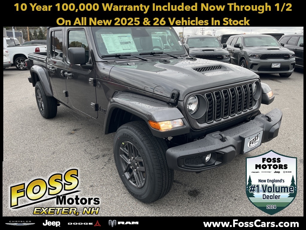 2026 Jeep Gladiator Sport S's photo