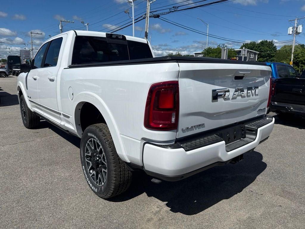 New 2026 Ram 2500 LIMITED CREW CAB 4X4 6'4 BOX Pickup
