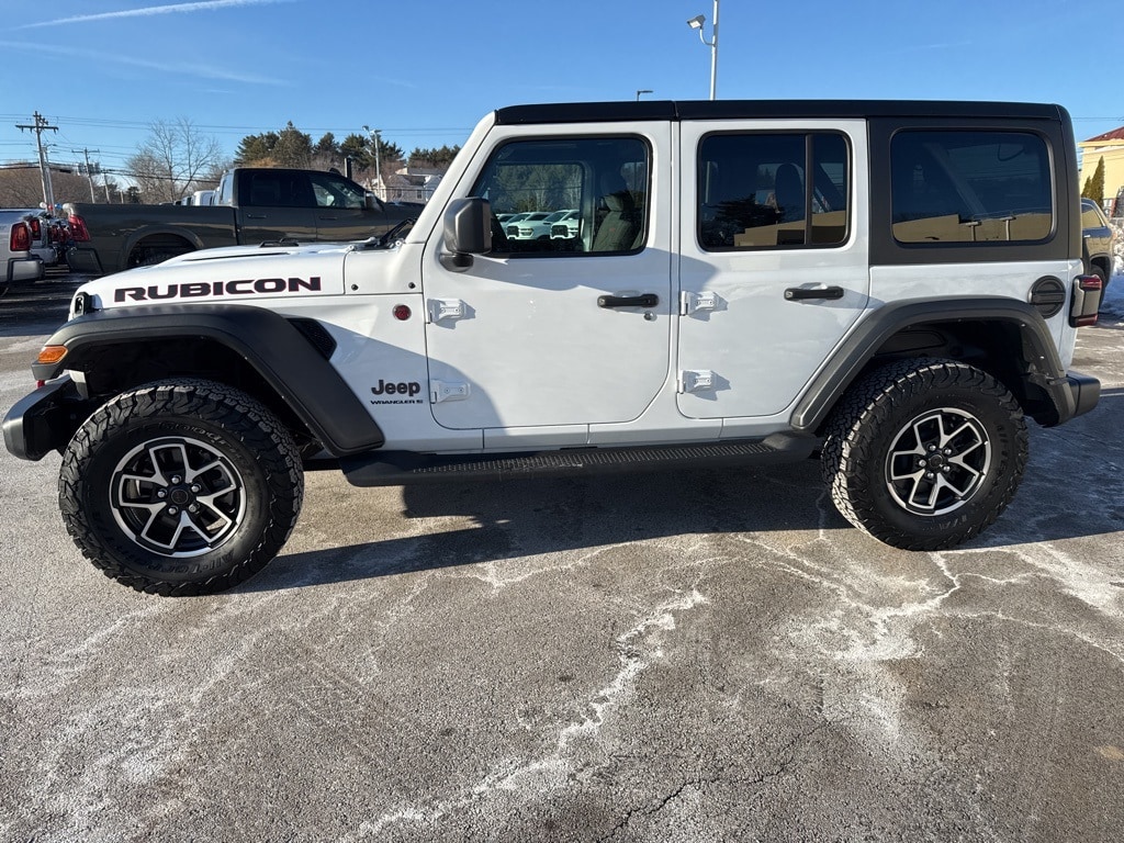 Used 2024 Jeep Wrangler Rubicon SUV