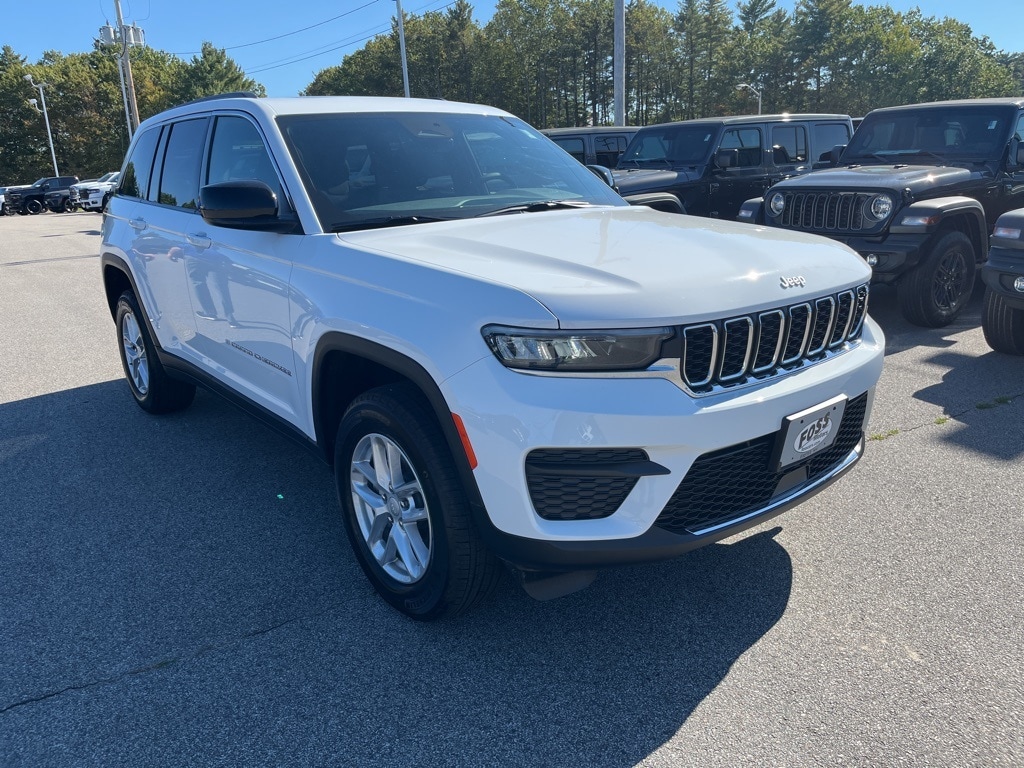 New 2025 Jeep Grand Cherokee LAREDO X 4X4 Sport Utility