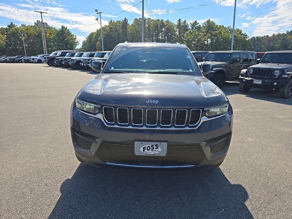 New 2025 Jeep Grand Cherokee LAREDO X 4X4 Sport Utility