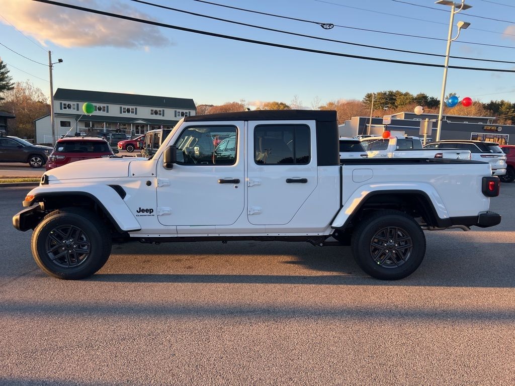 New 2026 Jeep Gladiator SPORT S 4X4 Pickup