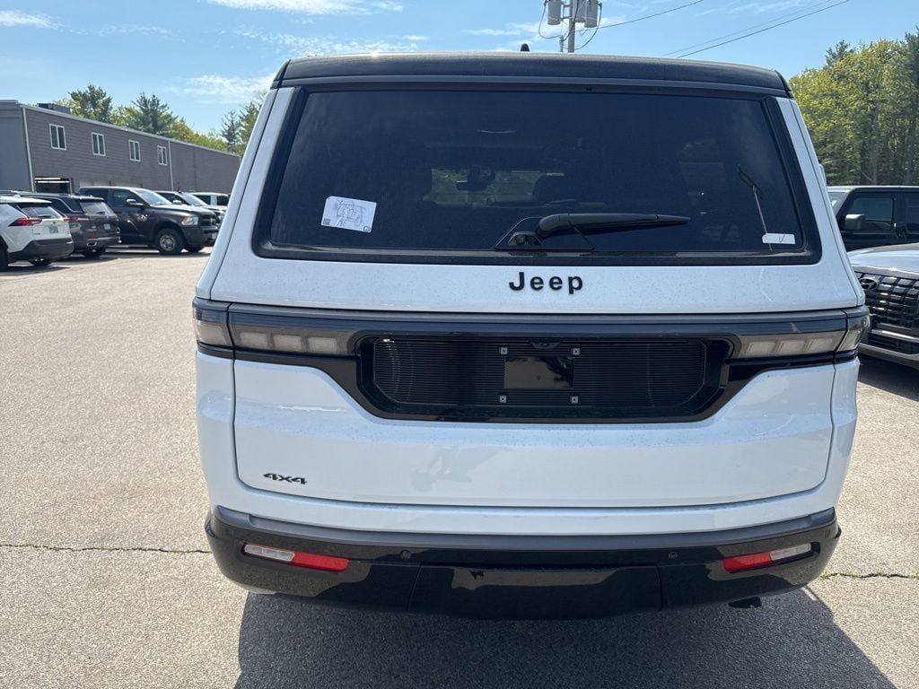 New 2026 Jeep Grand Wagoneer SUMMIT RESERVE 4X4 Sport Utility