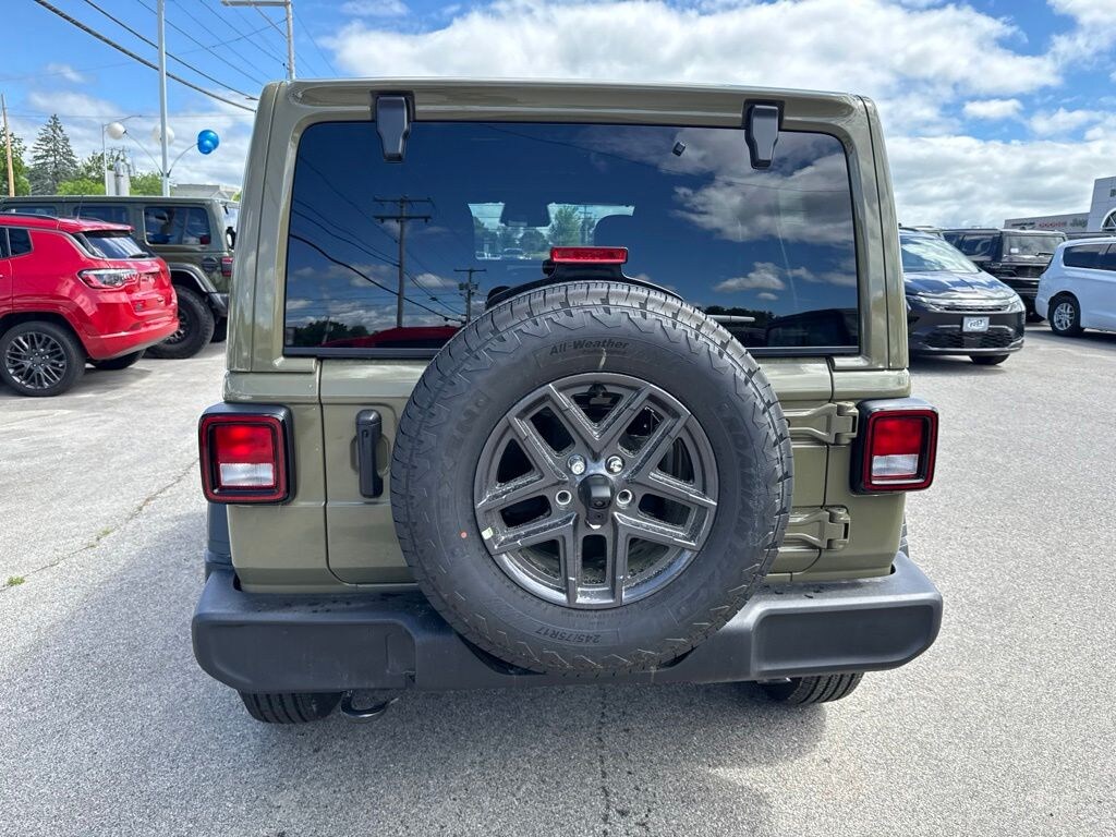 New 2026 Jeep Wrangler 4-DOOR SPORT S Sport Utility